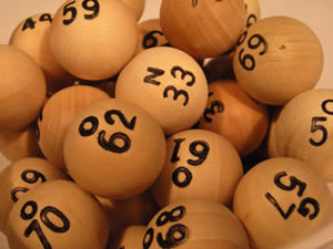 Superior 7/8 inch Wooden Bingo Balls Superior 7/8 inch Wooden Bingo Balls